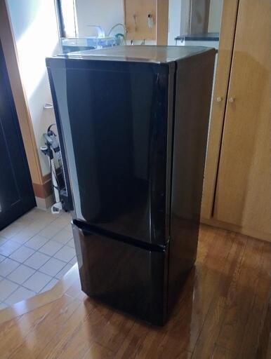 三菱電機 MITSUBISHI ELECTRIC 冷蔵庫 146L サファイアブラック MR-P15A-B\n\n2017年製