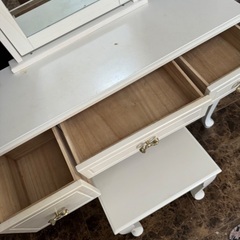 ドレッサーの画像