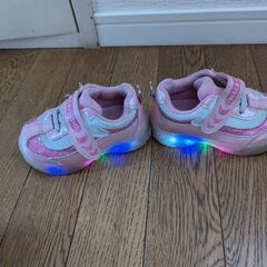 子供靴の画像