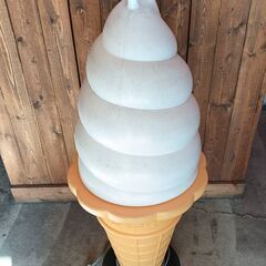 店舗用品　ソフトクリームあんどん　中古　点灯少々不具合あり