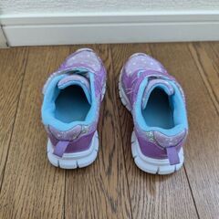 子供靴の画像