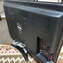 SHARP AQUOS 32型液晶テレビ LC32E9 2011年製の画像