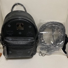 MCMバックパックと斜め掛け用ベルトの画像