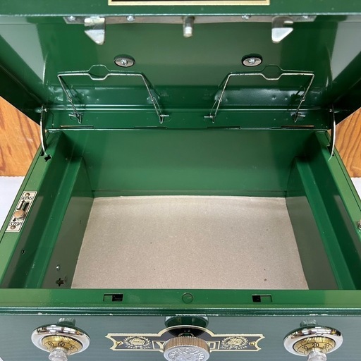 k0813604 当時物 手提げ金庫 鉄製 昭和レトロ アンティーク キャッシュボックス ダイヤル式SAFETYANDPORTABLE 中古 現状品　アンティーク