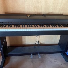 YAMAHA ヤマハ　電子ピアノ　クラビノーバ　CLAVINOVAの画像