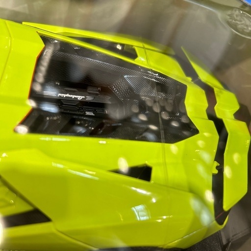 新品、未開封‼️ランボルギーニレヴエルト‼️きみどり1/18‼️ 