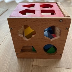木製ブロック　型はめの画像