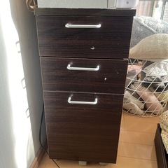 キャスター付き3段ワゴン