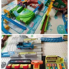大量プラレール＋おまけカプセルプラレールの画像