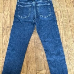 ジーンズ　UNIQLO 　の画像