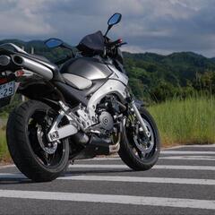suzuki GSR400　二輪　バイクの画像