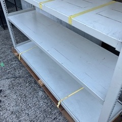 お値下げ品‼️中古品 キャスター付き中量ラック 幅176x奥45x高さ195cm No.19の画像