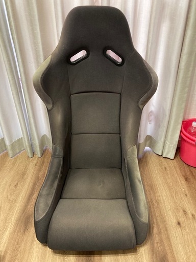 フルバケットシート　フルバケ