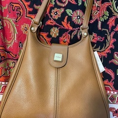 新品　定価5600円の画像