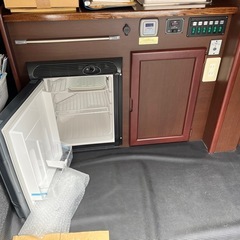 ワンオーナーハイエースキャンピングカー！の画像