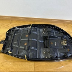ゼファー400 三段シート チョビ三段シートの画像