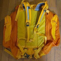 【美品】モンベル mont-bell 大型 リュックサック 修学旅行の画像