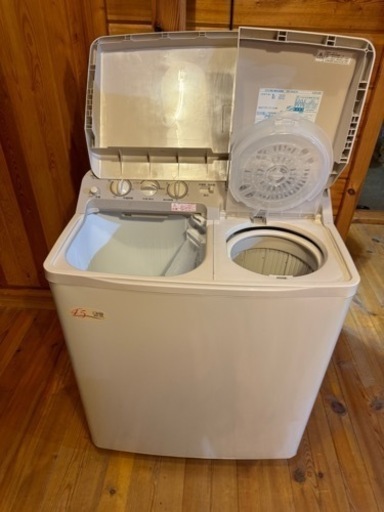売却済み(美品・お近くは配達無料)日立二層式洗濯機 PS-H45L 三軒茶屋から車で15分程度でしたら無料でお届けします。　