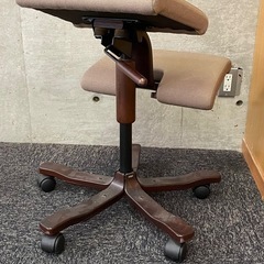 バランスチェアの画像