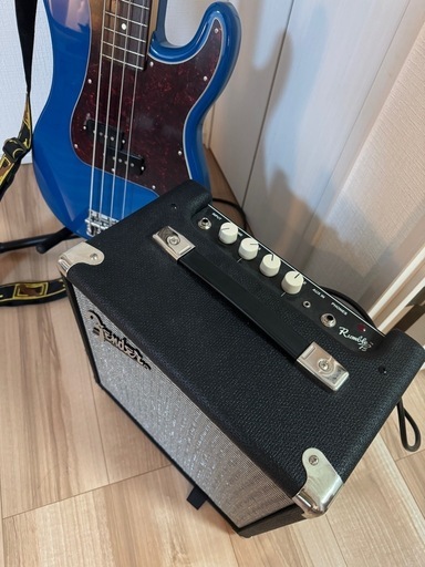 Fender Bass ＋Amplifier