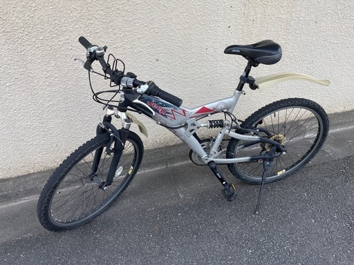 お譲り先決定　値下げしました！【自転車】JEEPアルミ製サスペンション