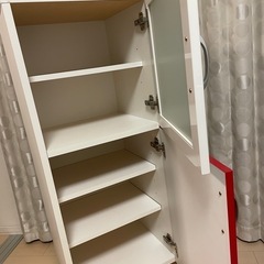 《取引中》
【無償】赤と白の棚の画像