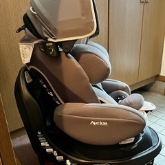 最終値下げ　ネット決済可⭐︎アップリカ　フラディアセーフティ　チャイルドシート　isofix