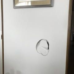 お部屋の壁の落書き、穴補修致します！夜間休日対応可能！時間外追加料金なし - リフォーム
