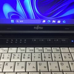 210✨オススメ初心者✨i3/SSD/8GB✨Win11✨富士通ノートパソコン ☆SSD搭載Win11☆富士通 15型 i3-2330M LIFEBBOOK☆