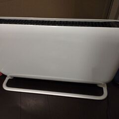 コンベクションパネルヒーター