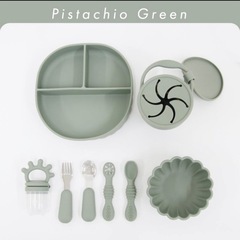 離乳食 食器セット 出産祝い 8点セット お食事セット 吸盤 ひっくり返らない 女の子 男の子 赤ちゃん 子供 シリコン プレゼント 電子レンジ hugmuu　の画像