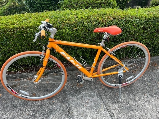 FUJIの自転車です。