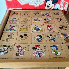 ディズニー木製文字積み木