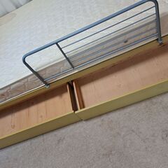 シングルベッド(マットレス付き)　収納あり木製の画像