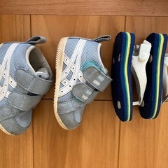 子供用　靴　サンダルの画像