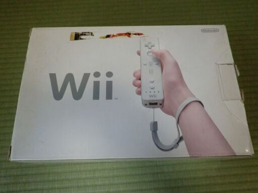 Wii本体セット + ソフト４本