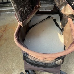 ペット用キャリアカーの画像