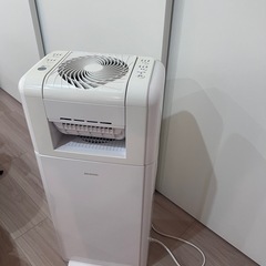 アイリスオーヤマ除湿機 サーキュレーター 8L 