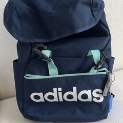 「引取り中」アディダスリュック