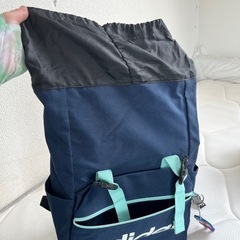 「引取り中」アディダスリュックの画像