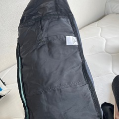「引取り中」アディダスリュックの画像