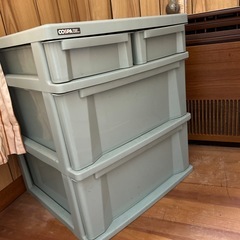 衣装ケース