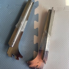 木棚板用専用 ウッドブラケット 左右　A-32.33 