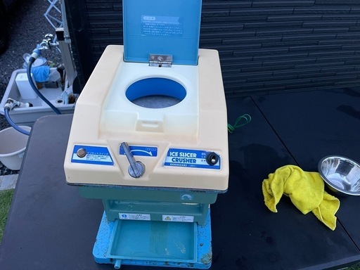 業務用かき氷機　ホシザキアイススラッシャークラッシャー