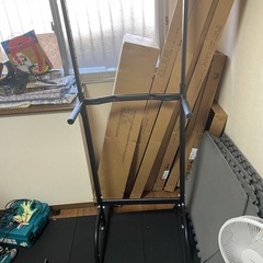 懸垂器チンニングスタンド の画像