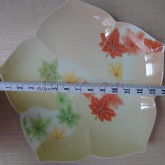 有田焼 デザイン皿 中古の画像