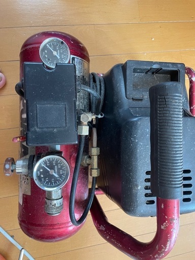 100V家庭用コンプレッサーおまけつき