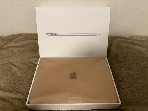 箱付き美品 256G MacBook Air 2019 来週まで　買取に出します