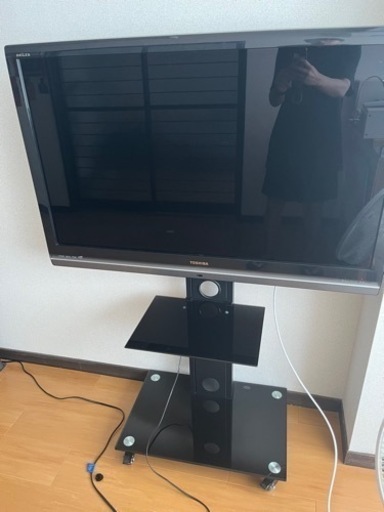 テレビ　台付属