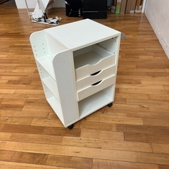 車輪付き棚差し上げます